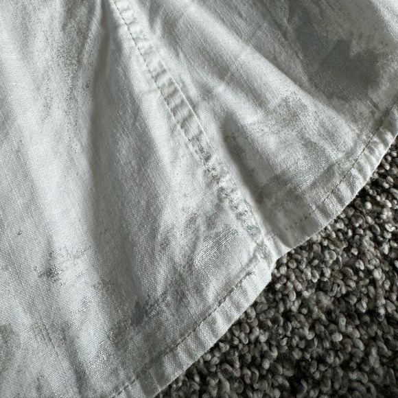 Silver Jeans White Denim Shirt with Silver Metallic Distressing - Picture 4 of 7